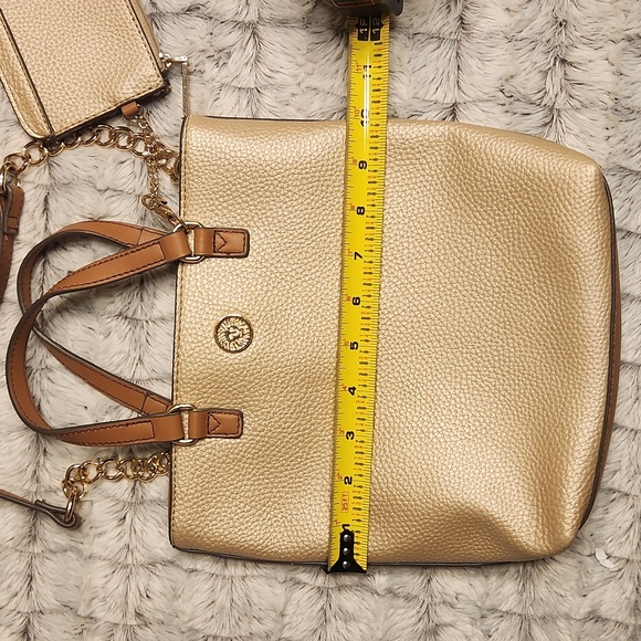 Anne Klein crossbody bag with chain wallet - Picture 7 of 12
